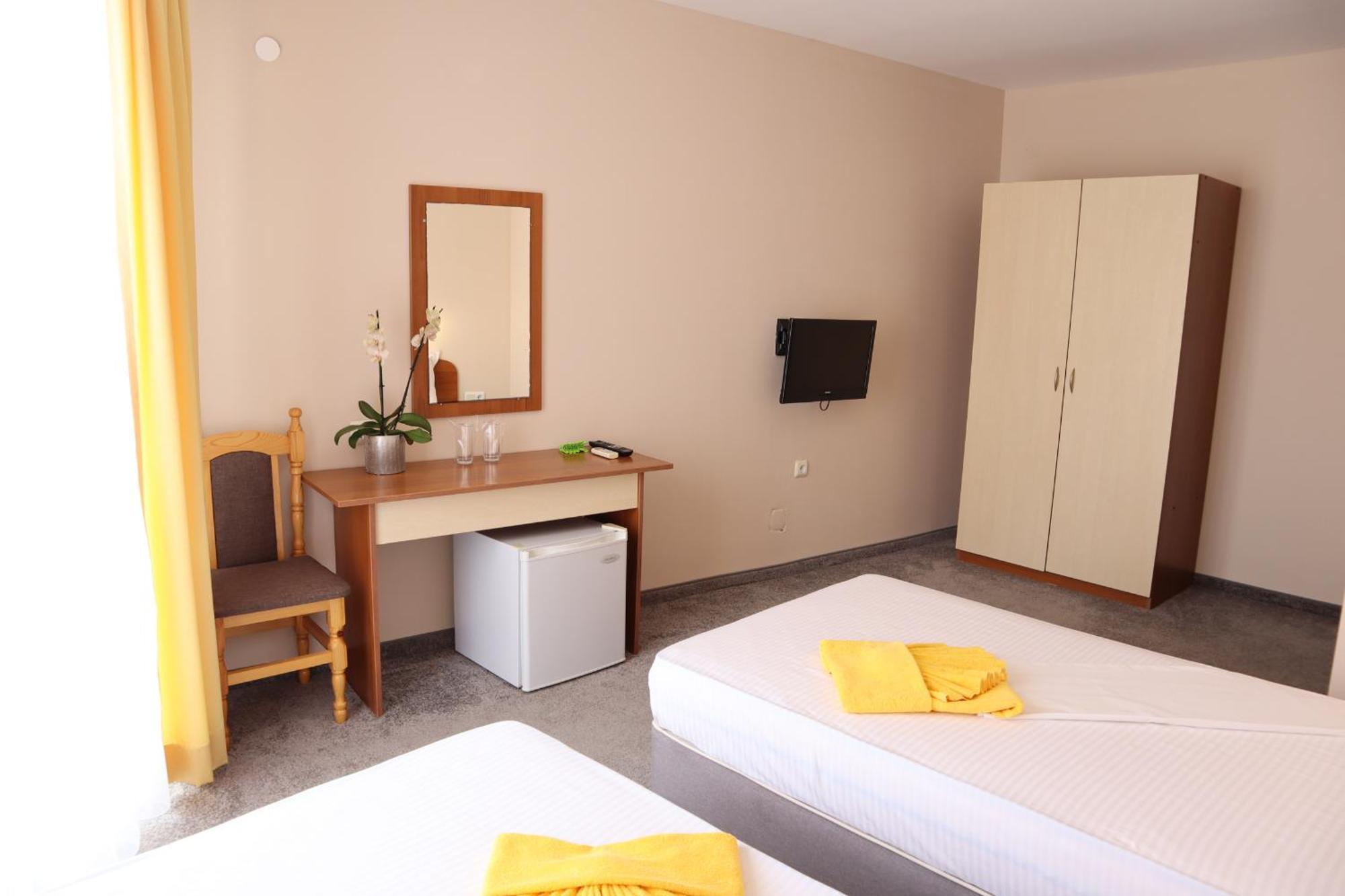 Alatoni Beach Hotel Sozopol Exterior photo